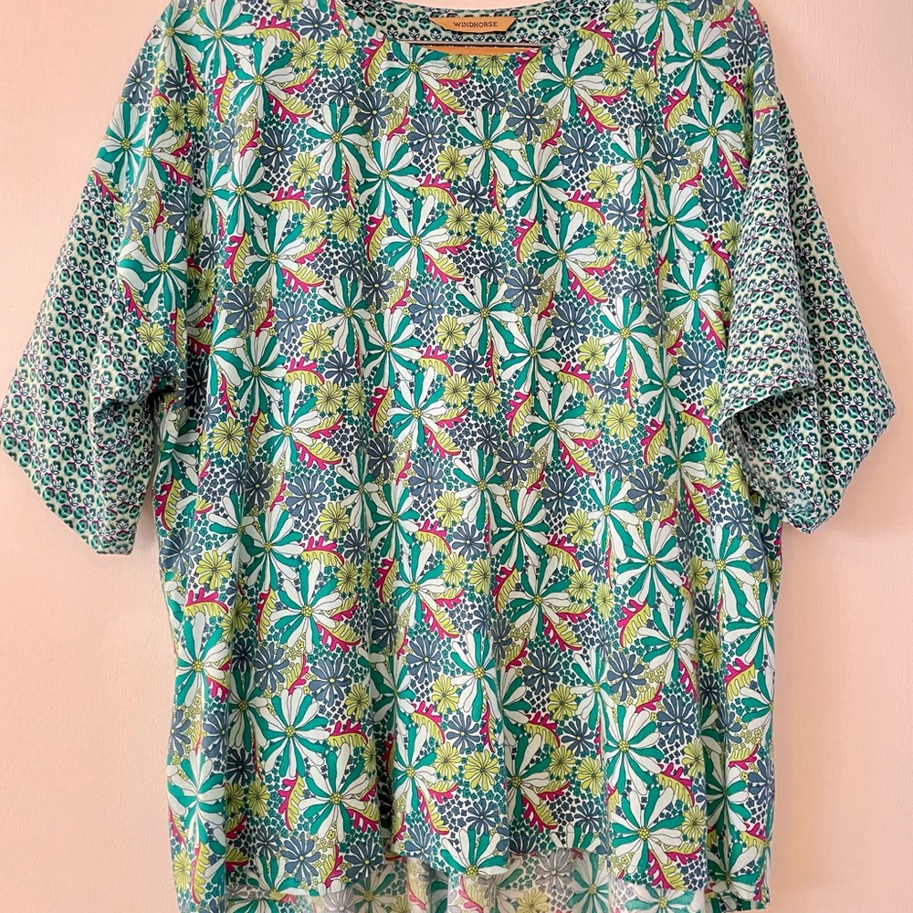 Windhorse Floral Block-Print Short Sleeve Blouse - Teal Multi